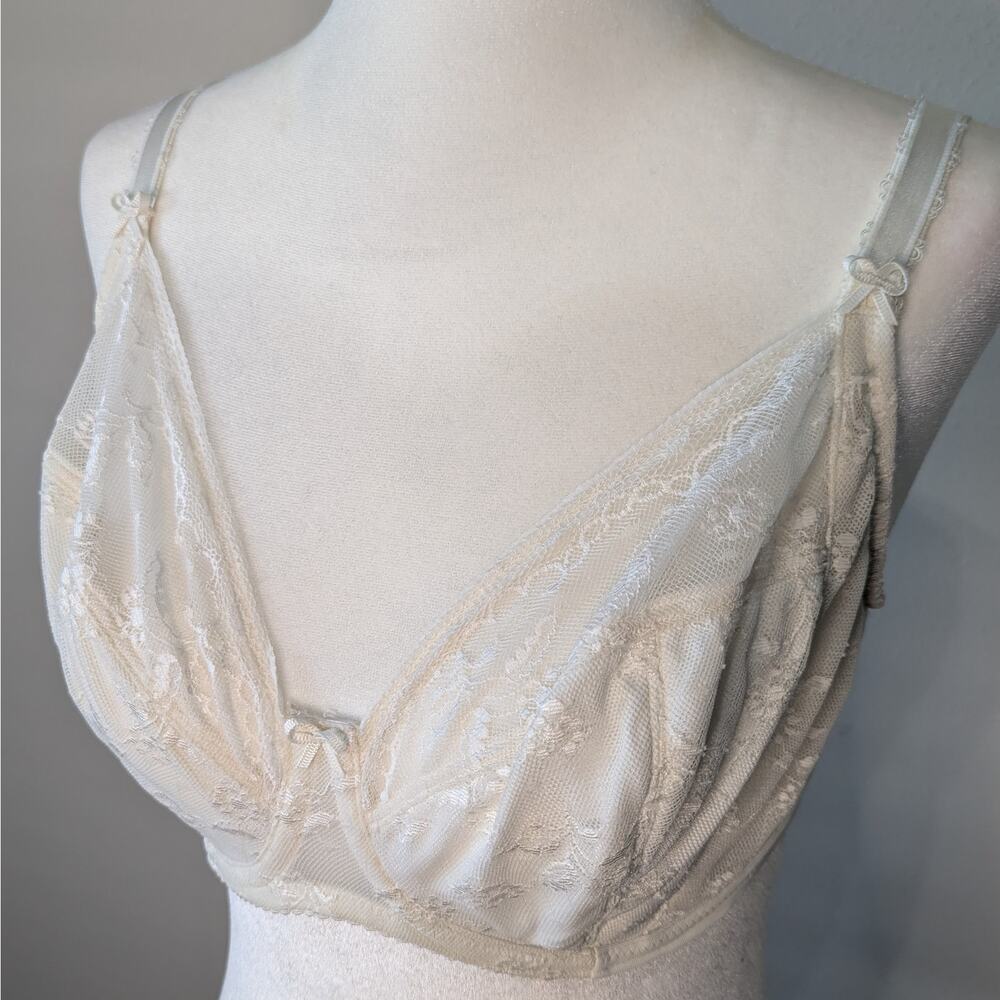 Wacoal Lifted in Luxury Full Coverage White Floral Lace Unlined Underwire 34DDD - Picture 2 of 9